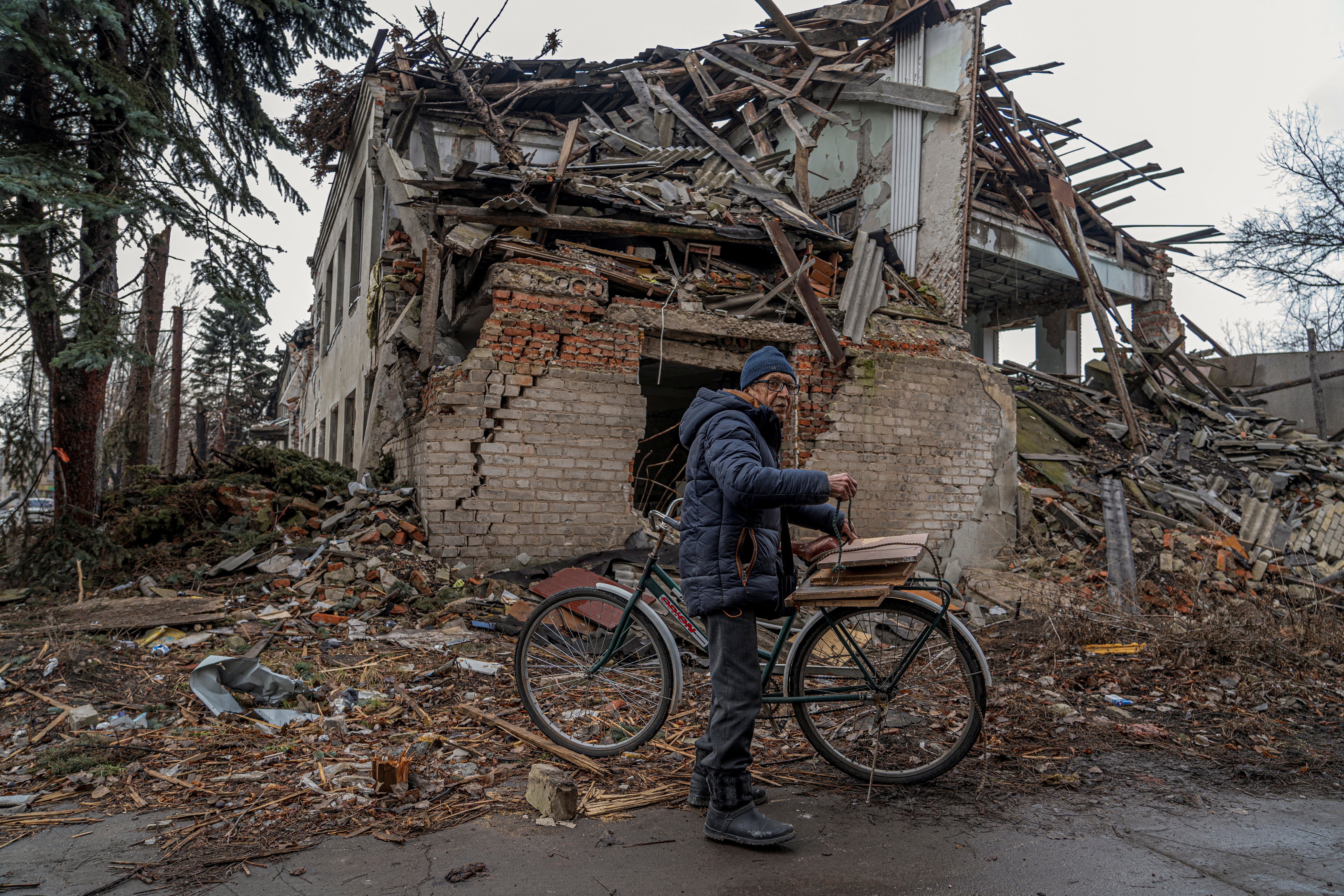 Reconstrução da Ucrânia exigirá o equivalente a R$ 2,8 trilhões, diz ONU, Banco Mundial e Comissão Europeia