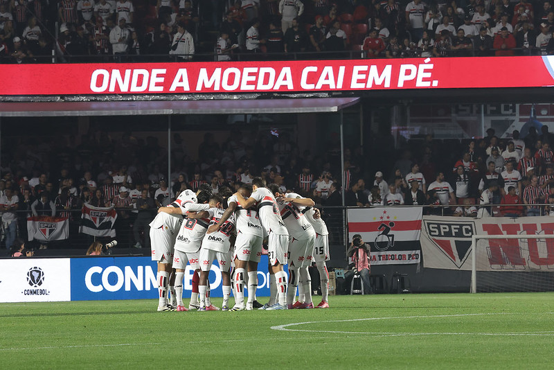 São Paulo bate meta e garante R$ 9,3 milhões com vaga nas quartas da Libertadores