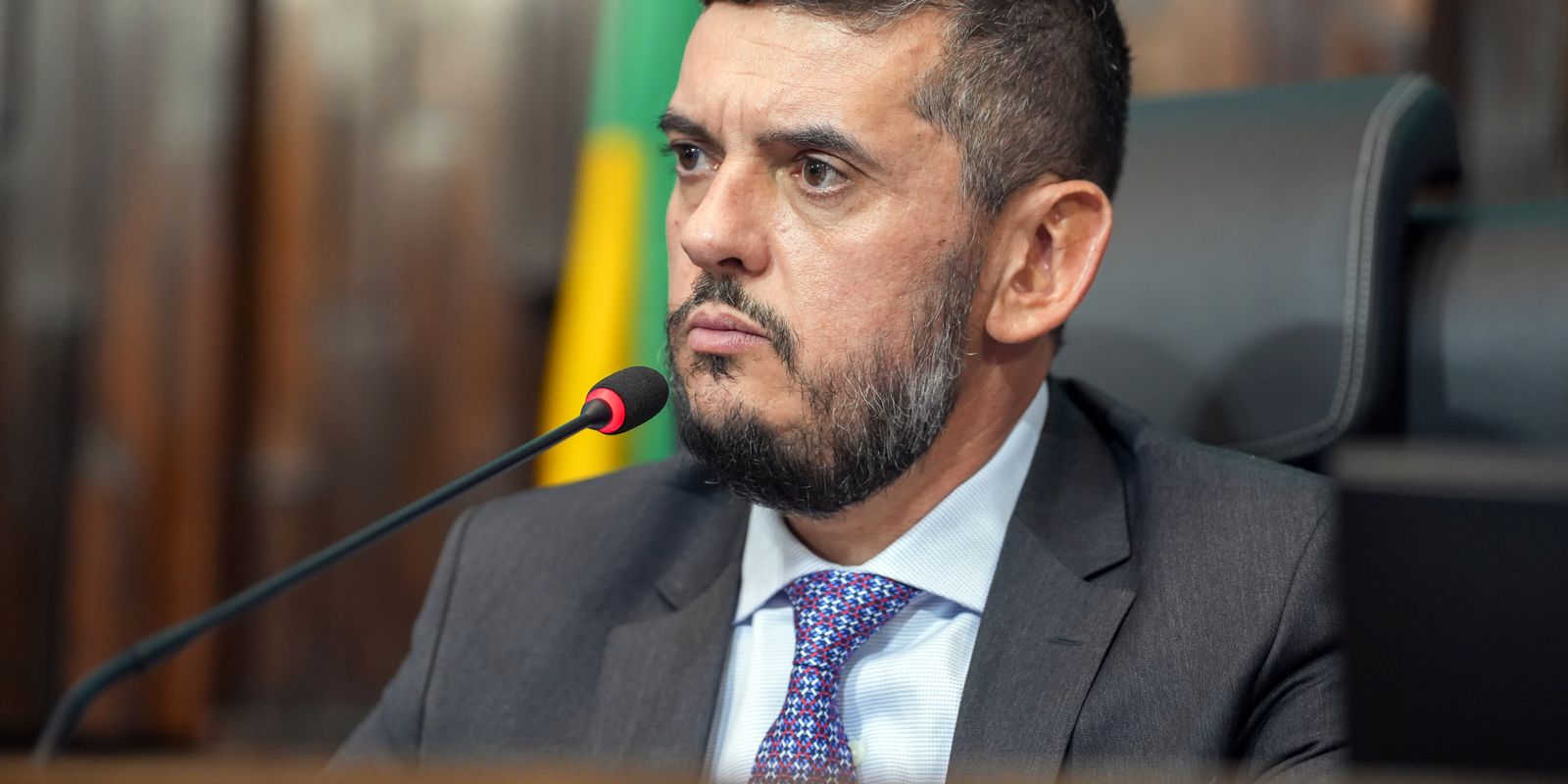 Alerj decide revogar a prisão preventiva do deputado Rodrigo Bacellar