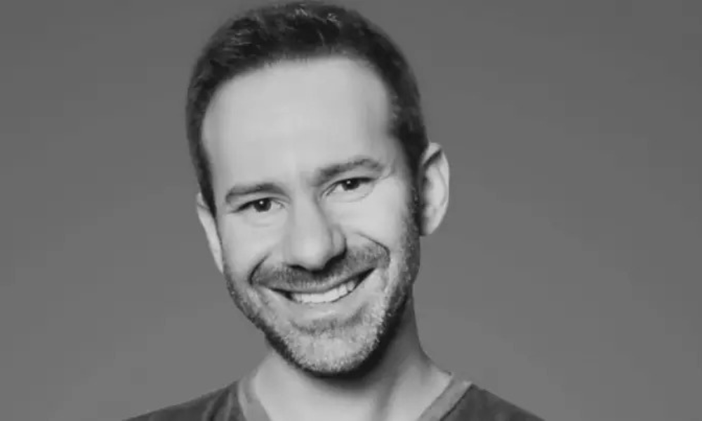 Bilionário dono da plataforma Onlyfans morre aos 43 anos