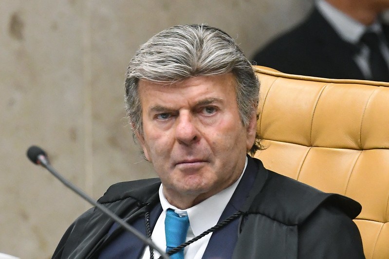Fux cancela sessão da 2ª Turma do STF após afastamento de Andrei da PF