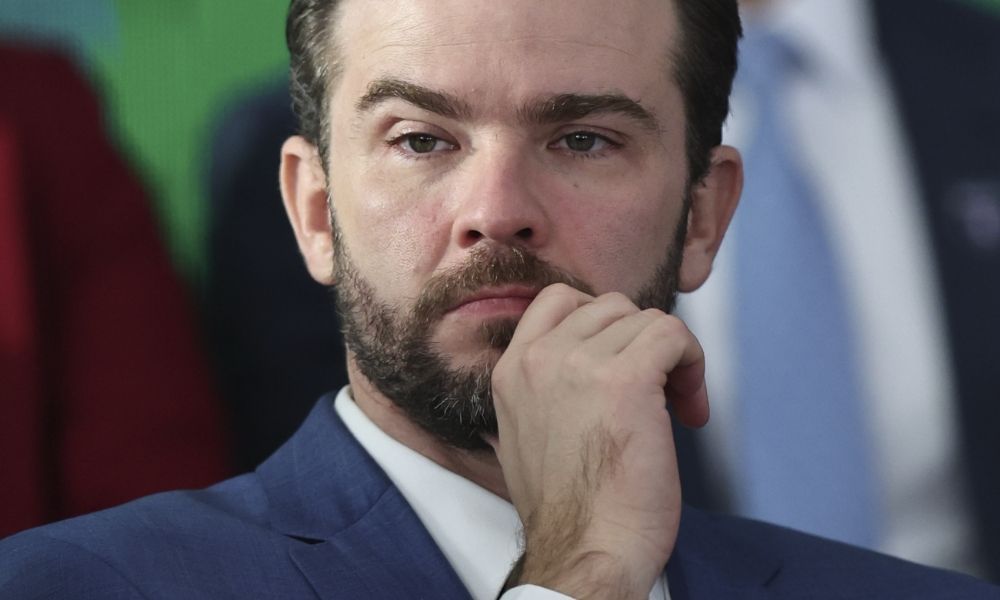 Crise no STF prejudica economia e gera instabilidade no país, diz Durigan