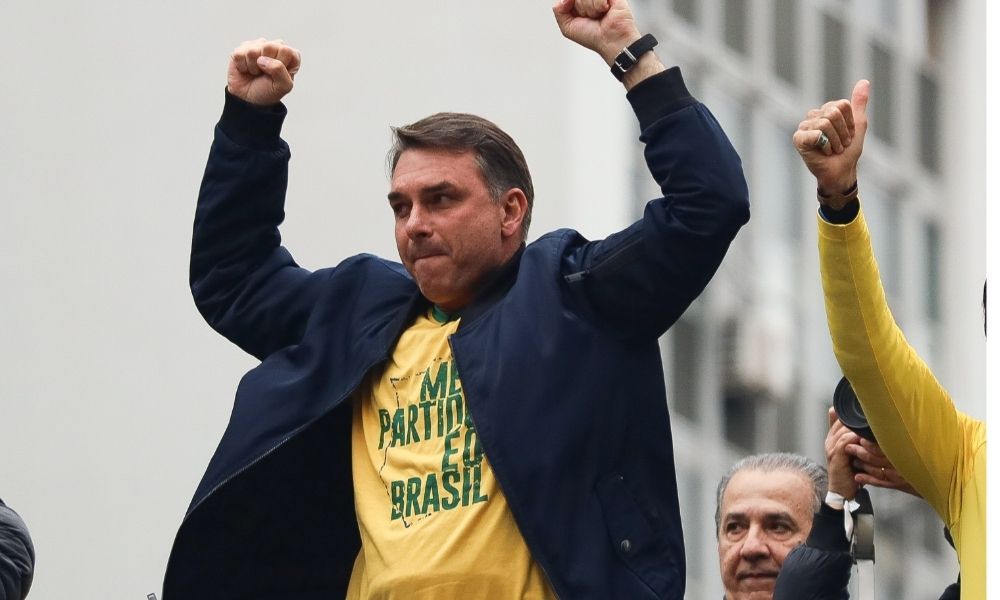 O que ganha Flávio Bolsonaro com a votação do STF?