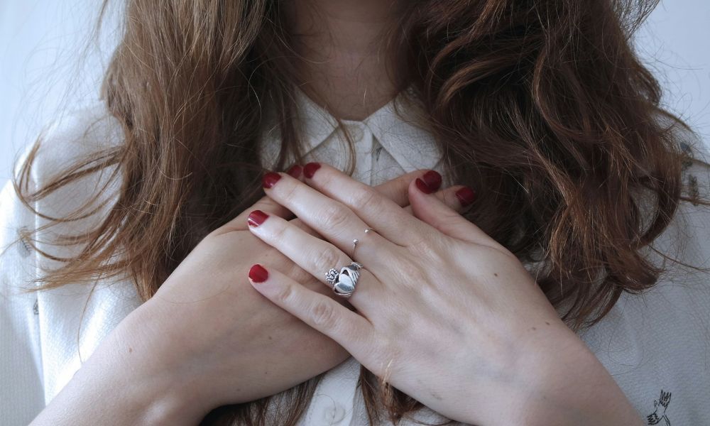Infarto em mulheres: por que os sinais passam despercebidos e o risco é maior?