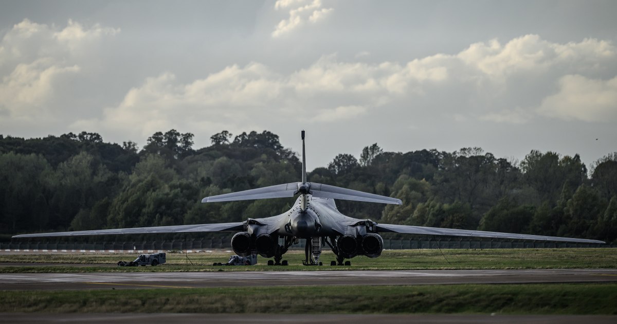 U.S. Air Force removes all bombers from British air base targeted in a suspected terrorist plot