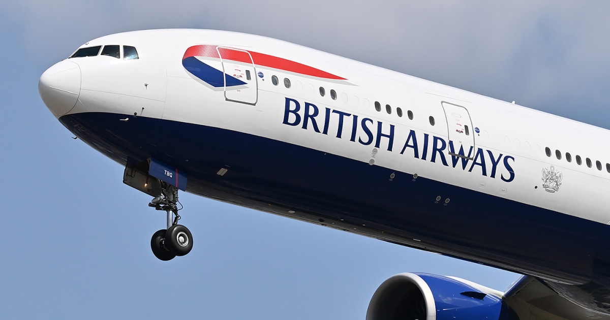 BA Flight to Chicago drops 27,000 feet, returns to London
